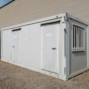 Módulo contenedor caseta dividido en venta en cabauoportunitats.com