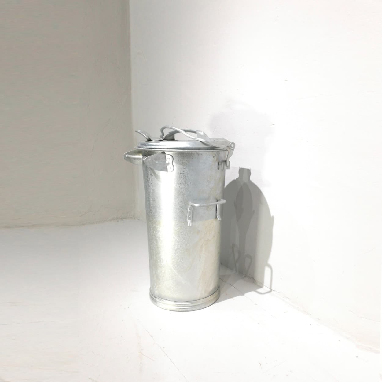 Cubell galvanitzat amb tapa nou de ø37x69cm en venda a cabauoportunitats.com Balaguer - Lleida - Catalunya