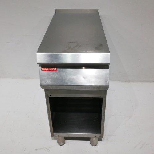 Mesa neutra inox ANGELO PO de segunda mano en venta en cabauoportunitats.com