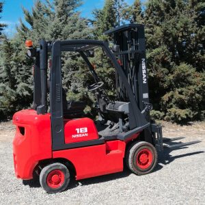 Carretilla elevadora NISSAN 18 de segunda mano en venta en cabauoportunitats.com