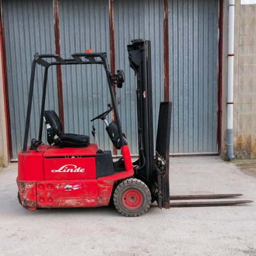 Carretilla elevadora LINDE C 15 de segunda mano en venta en cabauoportunitats.com