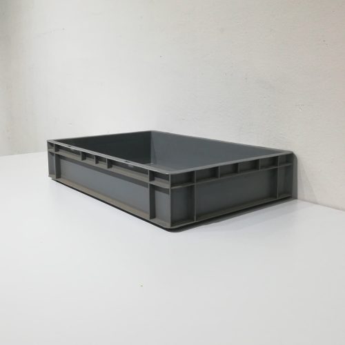 Caixa apilable de color gris de polipropilé nova 60x40cm en venda a cabauoportunitats.com Balaguer - Lleida - Catalunya
