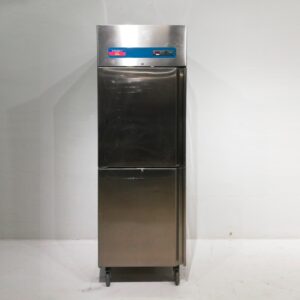 Congelador ELECTROLUX de inox de segunda mano para hostelería en venta en cabauoportunitats.com