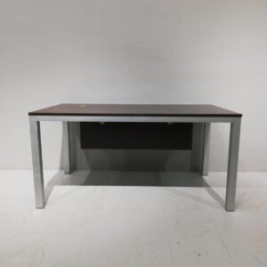 Escritorio de oficina de 144x80cm de segunda mano en venta en cabauoportunitats.com Balaguer - Lleida - Catalunya