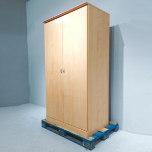Armari de dos portes fet de melamina en venda a cabauoportunitats.com Balaguer - Lleida - Catalunya