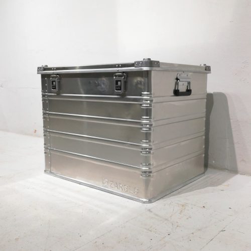 Caja de aluminio con tapadera de 78x58cm nueva en venta en cabauoportunitats.com