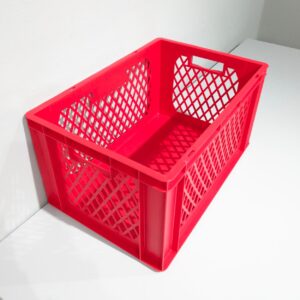 Lote de 3 cajas de reja apilable sde 60x40x32cm en venta en cabauoportunitats.com