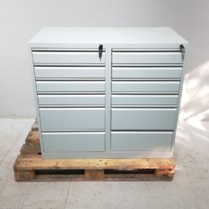 Cajonera metálica de 12 cajones con tara estética en venta en cabauoportunitats.com