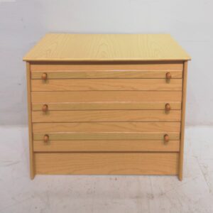 Cómoda de 3 cajones de segunda mano de 85x40x61cm en venta en cabauoportunitats.com