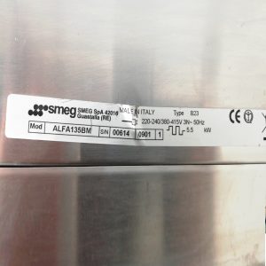 Horno baguetero SMEG ALFA135BM de segunda mano en venta en cabauoportunitats.com
