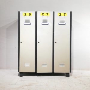 Mòdul de 3 taquilles de segona mà en bon estat en venda a cabauoportunitats.com Balaguer - Lleida - Catalunya