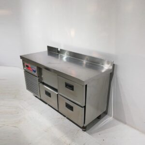 Bajomostrador de 3 cajones de segunda mano en venta en cabauoportunitats.com