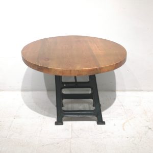 Taula rodona de fusta massissa de ø99cm de segona mà en venda a cabauoportunitats.com Balaguer - Lleida - Catalunya