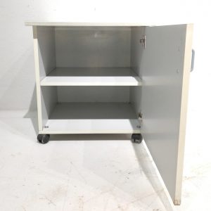 Armari auxiliar per a oficina de 61x61x62cm de segonamà en venda a cabauoportuntiats.com Balaguer - Lleida - Catalunya