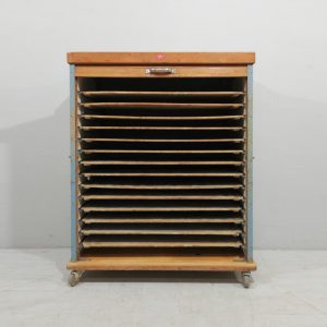 Armario de fermentación de segunda mano con persiana en venta en cabauoportunitats.com