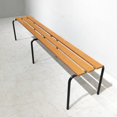 Banco de vestidor de 200x45x45cm de segunda mano en venta en cabauoportunitats.com