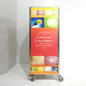 Carro de acero inoxidable de segunda mano para 18 bandejas en venta en cabauoportunitats.com