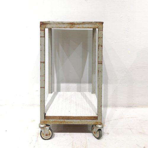 Carro auxiliar per a taller de 37x33x69cm en venda a cabauoportunitats.com Balaguer - Lleida - Catalunya