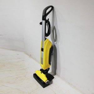 Baieta elèctrica KARCHER FC5 de segona mà en venda a cabauoportunitats.com Balaguer - Lleida - Catalunya