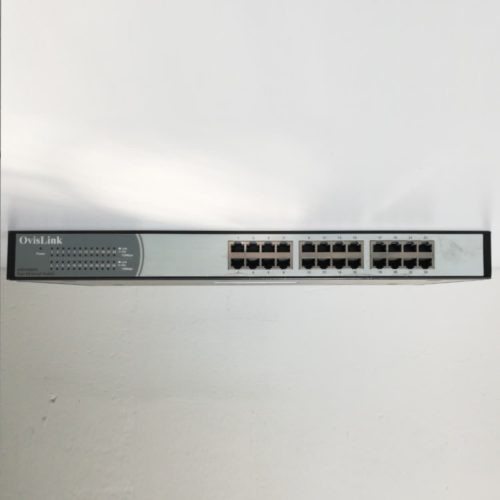 Switch OVISLINK EVO 24 ports de segona mà en venda a cabauoportunitats.com Balaguer - Lleida - Catalunya