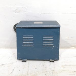 Transformador elèctric POLYLUX 10KVA de segona mà en venda a cabauoportunitats.com Balaguer - Lleida - Catalunya