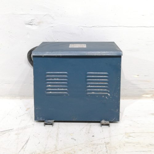 Transformador elèctric POLYLUX 10KVA de segona mà en venda a cabauoportunitats.com Balaguer - Lleida - Catalunya