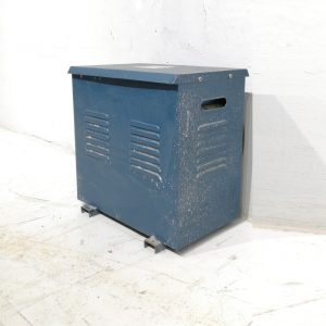 Transformador elèctric POLYLUX 10KVA de segona mà en venda a cabauoportunitats.com Balaguer - Lleida - Catalunya