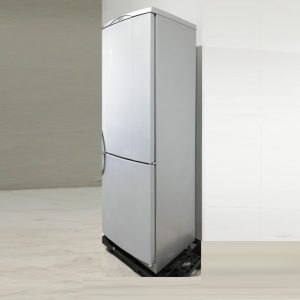 Frigorífico combi TEKA  186cm de segunda mano en venta en cabauoportunitats.com
