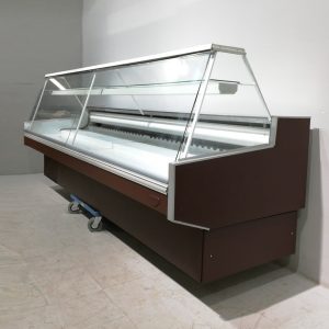 Mostrador expositor refrigerado de 320cm para tienda en venta en cabauoportunitats.com