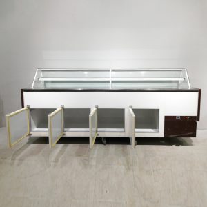 Mostrador expositor refrigerado de 320cm para tienda en venta en cabauoportunitats.com