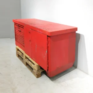 Banc de treball de xapa d'acer de gran qualitat i resistència de segona mà en venda a cabauoportuntiats.com Balaguer - Lleida - Catalunya