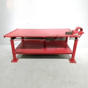 Banc de treball de xapa d'acer amb cargol en venda a cabauoportunitats.com Balaguer . Lleida - Catalunya