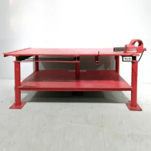 Banc de treball de xapa d'acer amb cargol en venda a cabauoportunitats.com Balaguer . Lleida - Catalunya