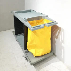 Carro servicio RUBBERMAID nuevo en venta en cabauoportunitats.com Balaguer - Lleida - Catalunya