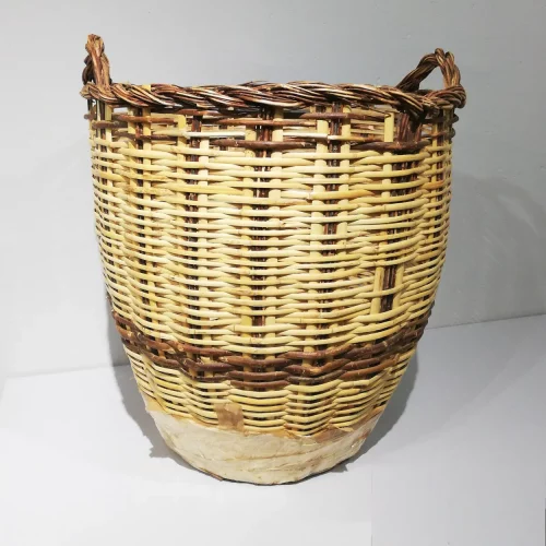 Cistella de canya de ø81x77cm de segona mà en venda a cabauoportunitats.com Balaguer - Lleida -Catalunya