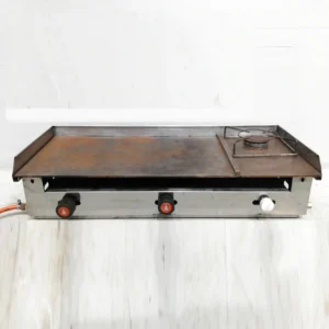 Plancha de chapa de acero con fogón a butano en venta en cabauoportunitats.com