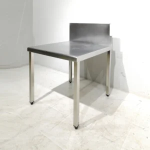 Mesa de inox de 77x77cm de segunda mano en venta en cabauoportunitats.com