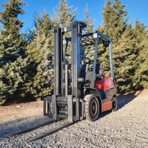 Carretilla elevadora TOYOTA FDF 18 de segunda mano en cabauoportunitats.com