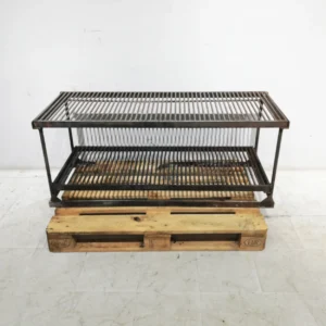Graella de segona mà (134x53x54cm) en venda a cabauoportunitats.com Balaguer - Lleida - Catalunya