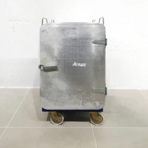 Contenedor de transporte de alimentos de segunda mano en venta en cabauoportunitats.com