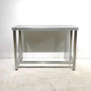 Taula d'acer inoxidable de segon amà (118x40x84cm) en venda a cabauoportunitats.com Balaguer -Lleida -Catalunya