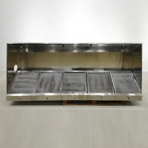 Campana de acero inoxidable de segunda mano (250x101x56cm) en venta en cabauoportunitats.com