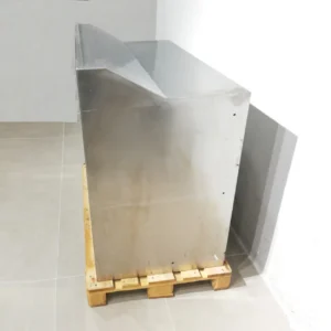 Campana de acero inoxidable (120x120x70cm) de segunda mano en venta en cabauoportunitats.com