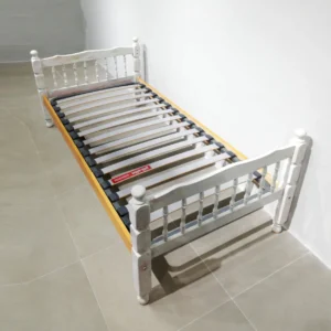 Cama madera de segunda mano en venta en cabauoportunitats.com