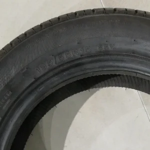 Neumático FULLWAY HP108 195/55 R15 nuevo procedentes de un final de stock en venta en cabauoportunitats.com