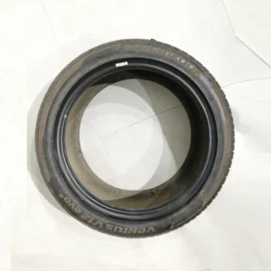 Neumático HANKOOK VENTUS 205/45 ZR16 87W XL K120 nuevo procedentes de un final de stock en venta en cabauoportunitats.com.