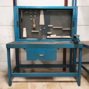 Banc de treball amb armari 150cm de segona mà