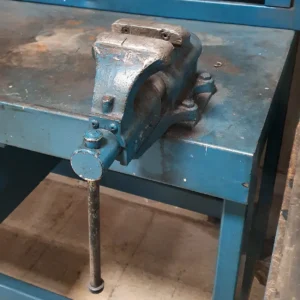 Banc de treball amb armari 150cm de segona mà