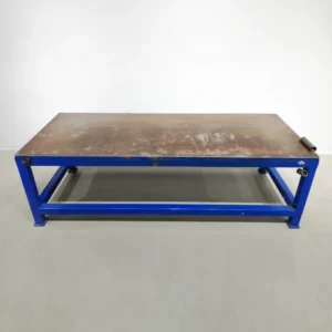 Banc de treball 200x80x61cm de segona mà de gran qualitat i resistència en venda a cabauoportuntiats.com Balaguer - Lleida - Catalunya