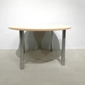 Taula rodona per a oficina de ø125x71cm de segon amà en venda a cabauoportunitats.com